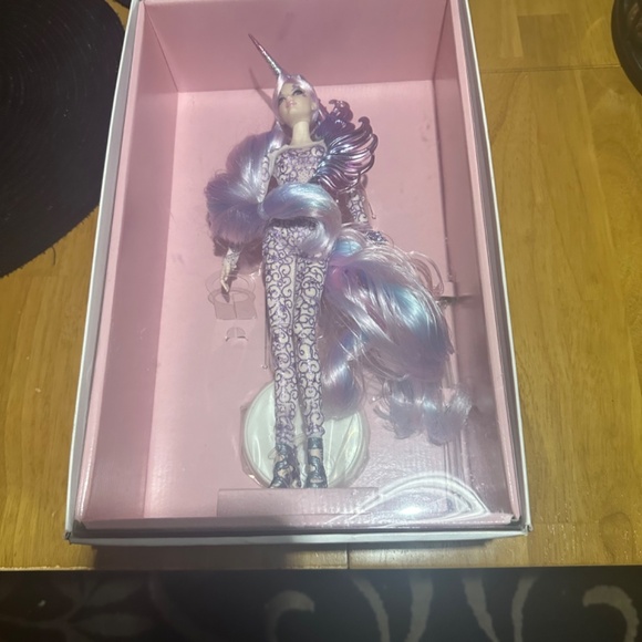 NIB, Unicorn Goddess Barbie, Mythical Muse series, limited edition 2017 - Picture 7 of 10
